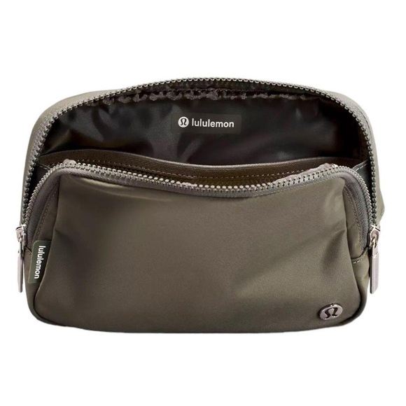 NWOT lululemon Everywhere Belt Bag LARGE 2 Liter Unisex - Picture 3 of 13